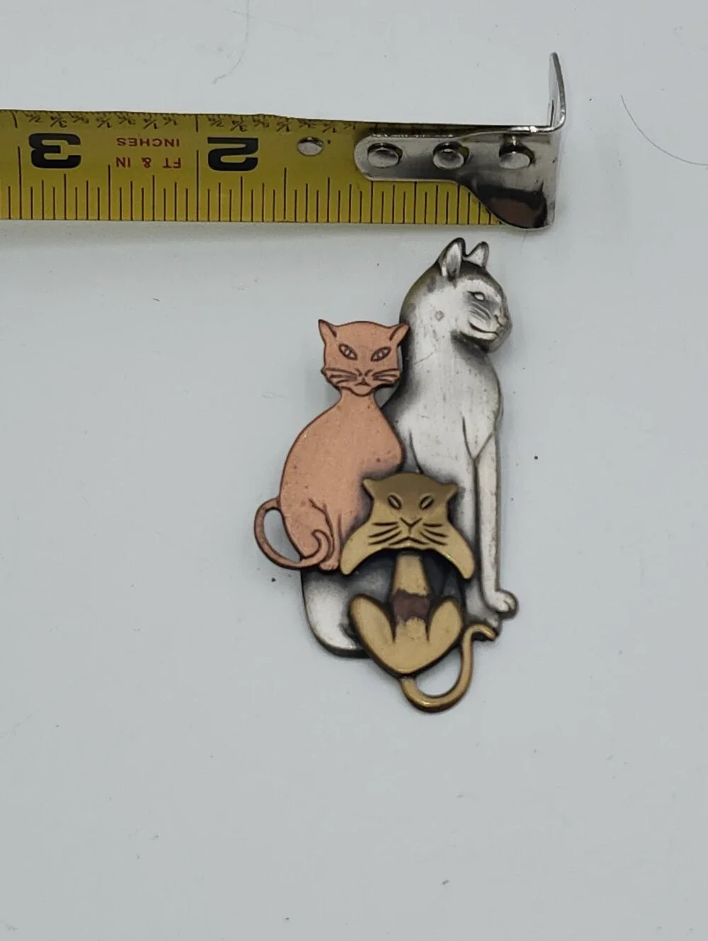 Vintage K&T Cat Trio copper silver tone Metal Brooch, Signed Lapel Pin, Estate